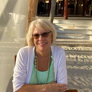 Meet your Posher, Kari